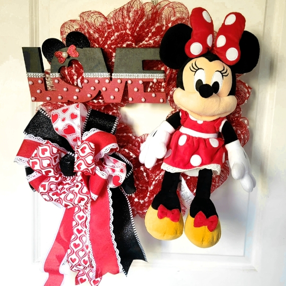 Minnie Mouse Wreath Deco Mesh Bow Genuine Disney Anniversary Quinceañera